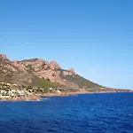Village Cap Esterel - Le Village-80 By Interhome * Сен-Рафаэль