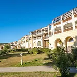 Апартаменты Village Cap Esterel - Le Village-80 By Interhome *