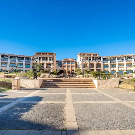 Village Cap Esterel - Le Village-80 By Interhome Апартаменты *